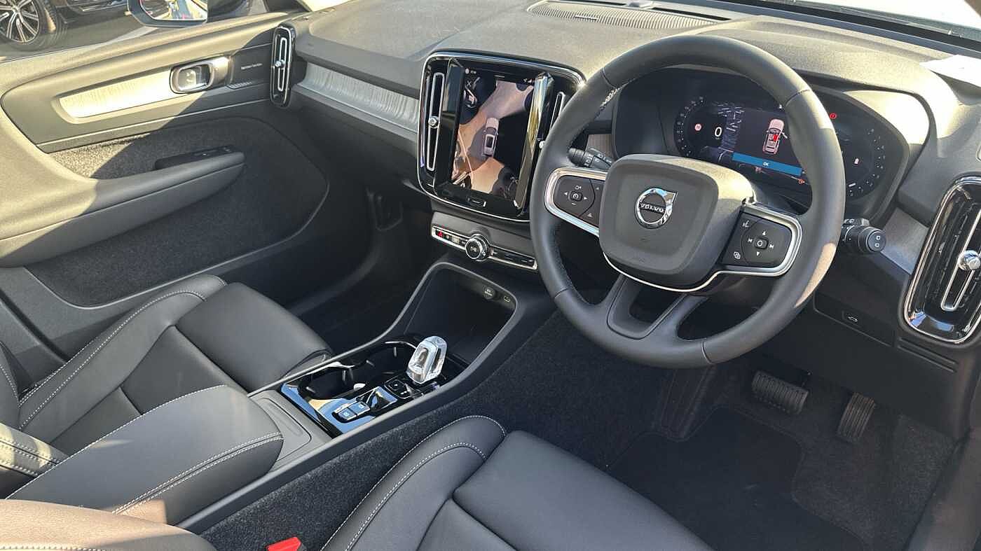 Used Volvo XC40 2025 for sale - 78035899: Photo 5