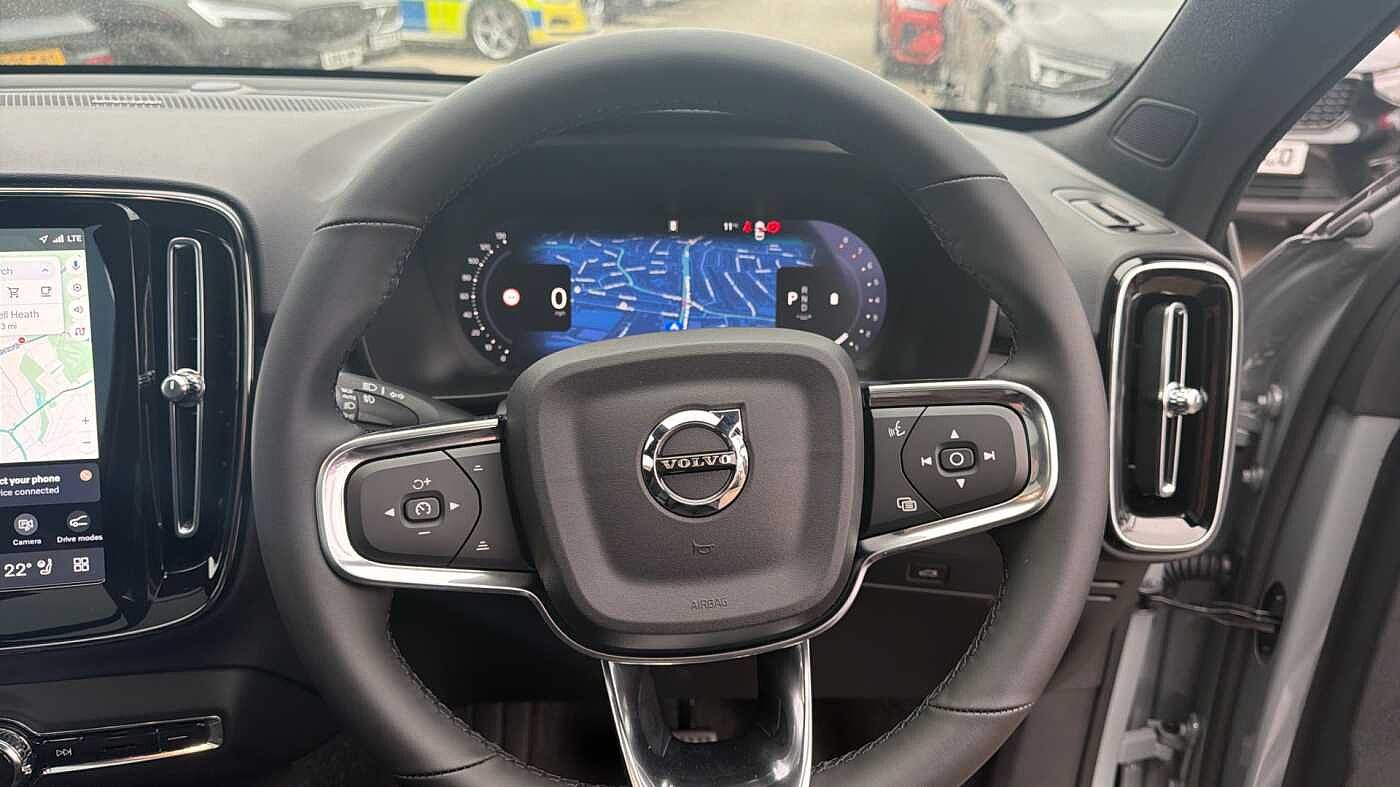 Used Volvo XC40 2026 for sale - 78035913: Photo 12