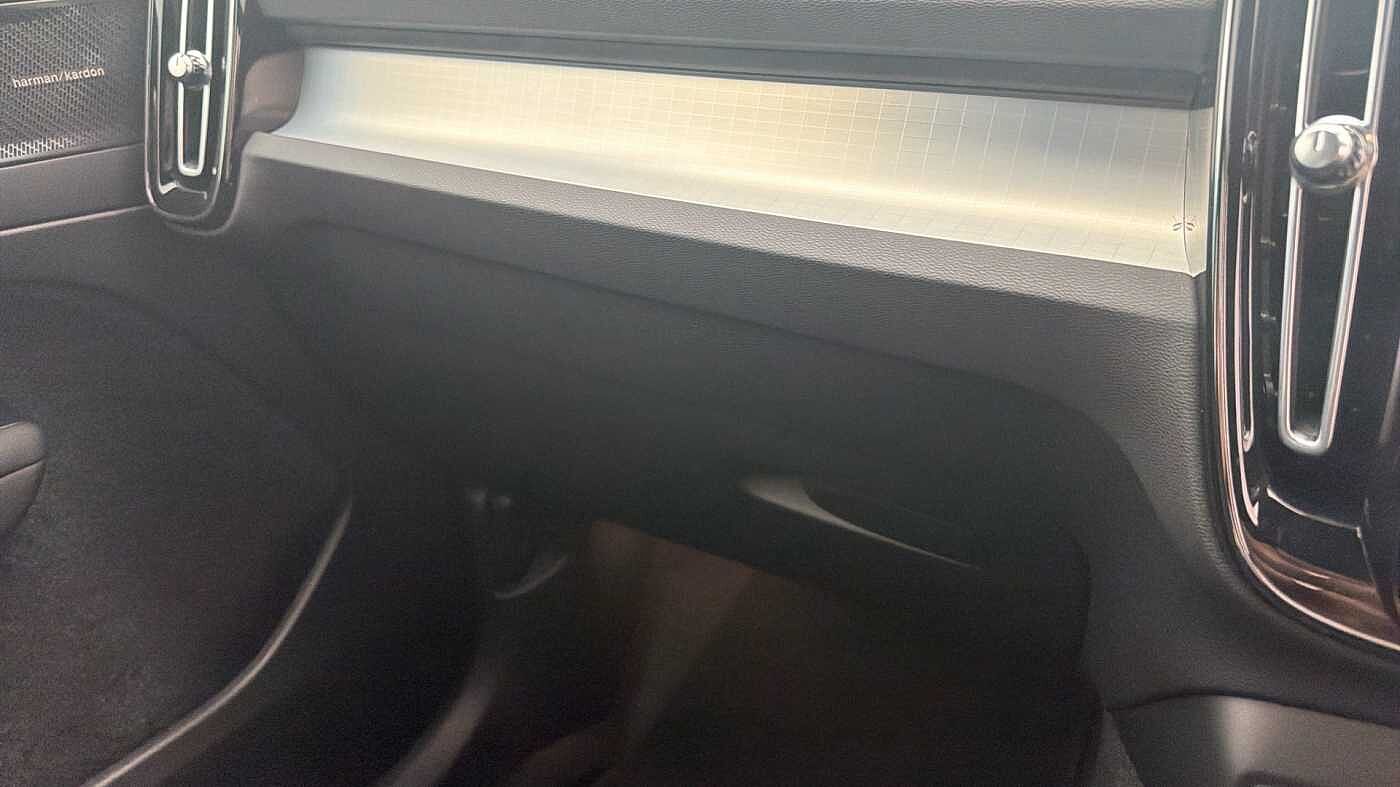 Used Volvo XC40 2026 for sale - 78035913: Photo 16