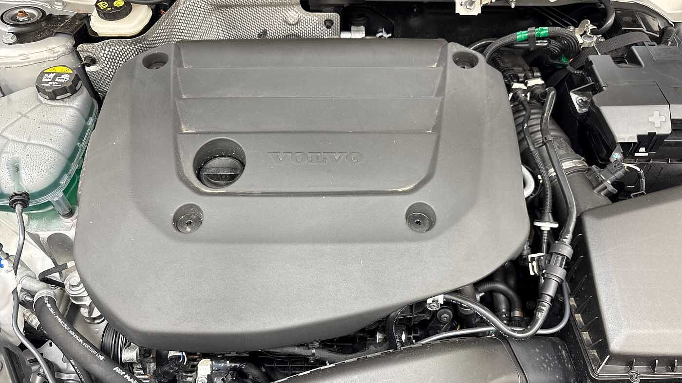 Used Volvo XC40 2024 for sale - 78035890: Photo 15