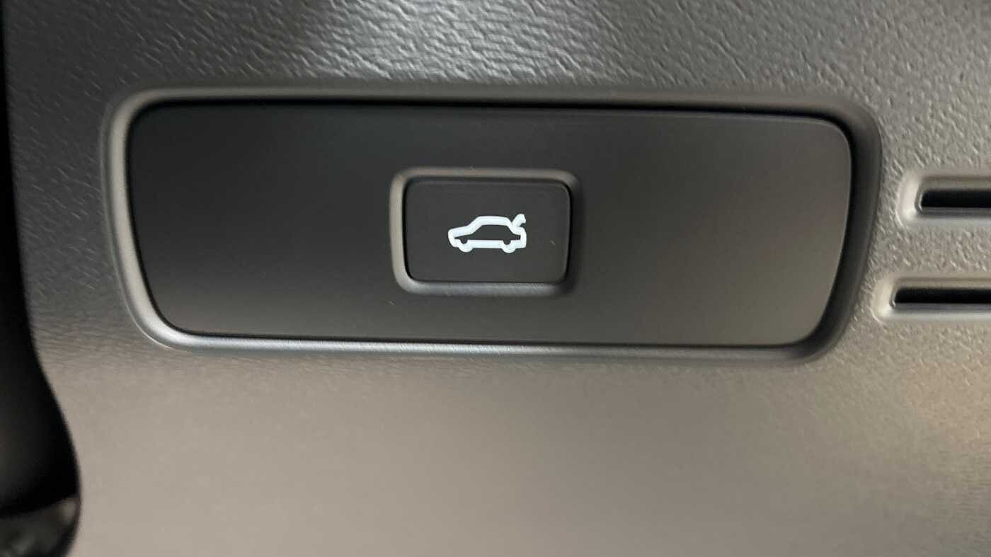 Used Volvo XC40 2024 for sale - 78035890: Photo 29