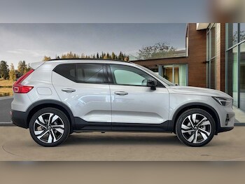 Used Volvo XC40 2024 for sale - 78035890: Photo