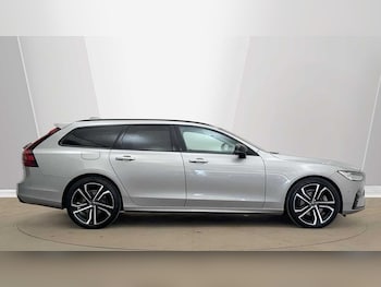 Used Volvo V90 2025 for sale - 79405451: Photo