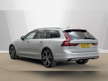 Used Volvo V90 2025 for sale - 79405451: Photo