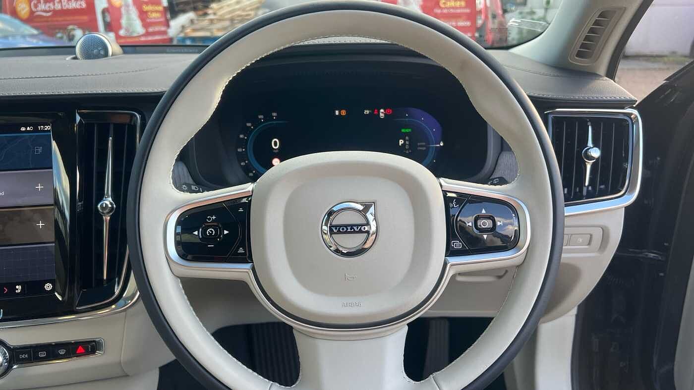 Used Volvo V90 2025 for sale - 78035889: Photo 12