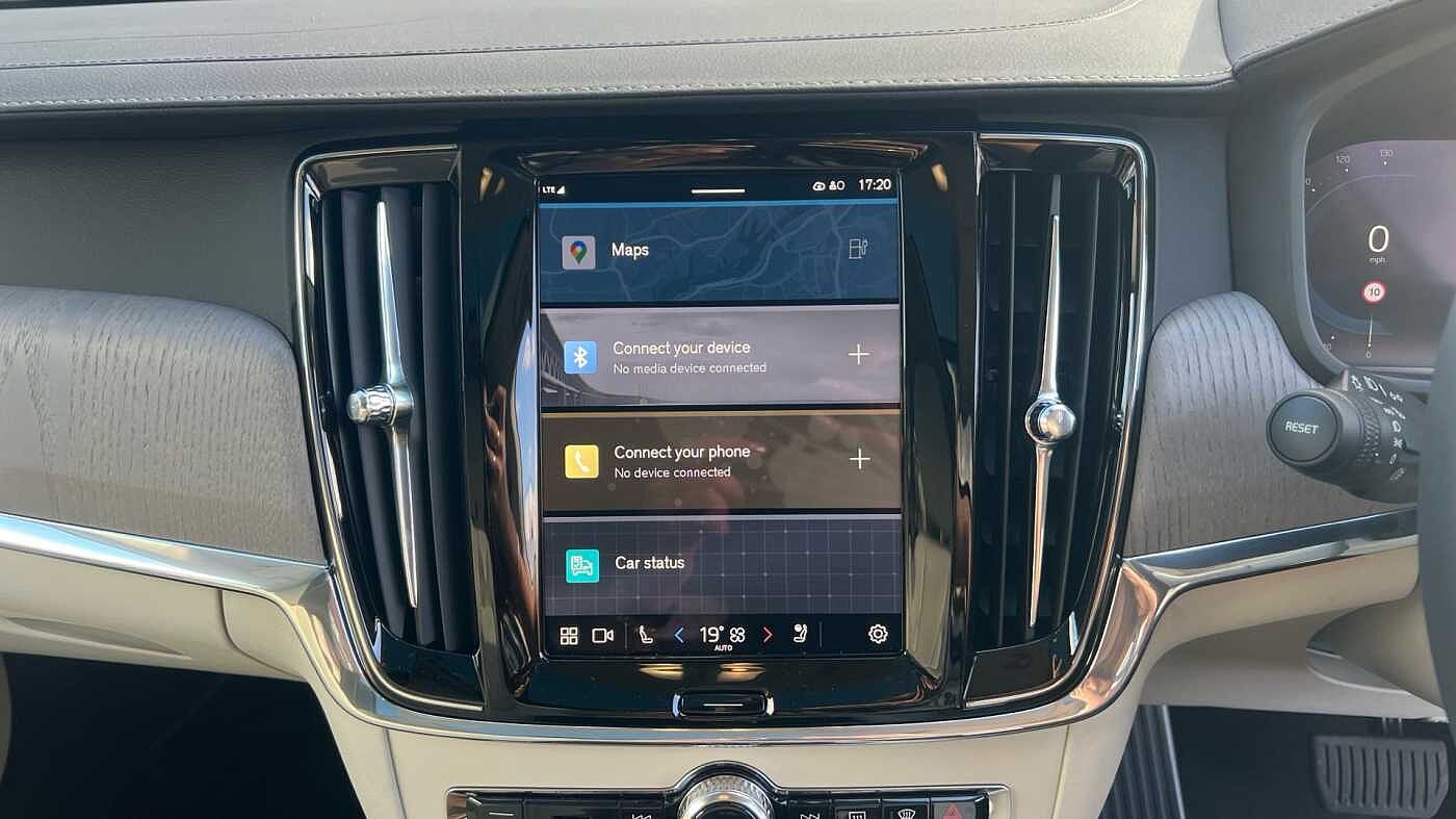 Used Volvo V90 2025 for sale - 78035889: Photo 14