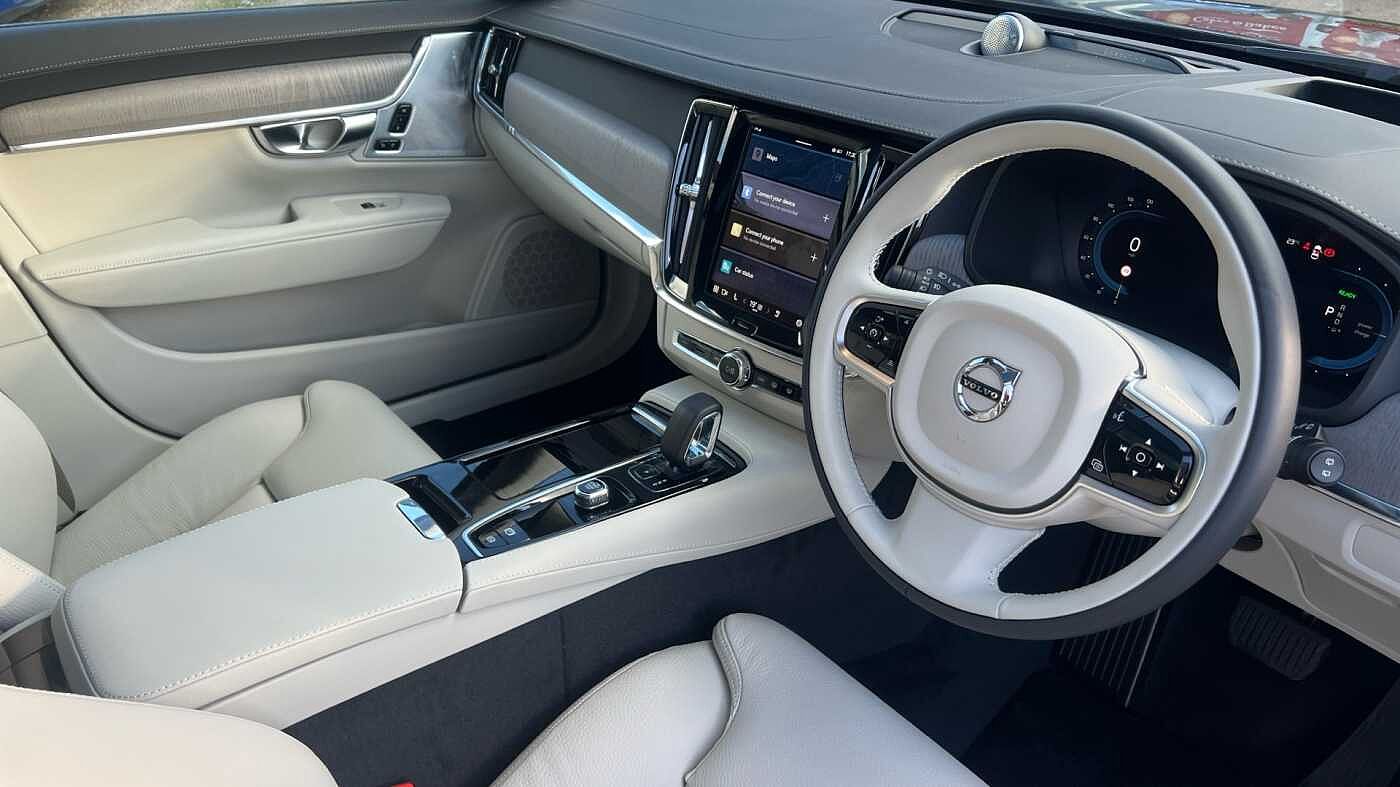 Used Volvo V90 2025 for sale - 78035889: Photo 5