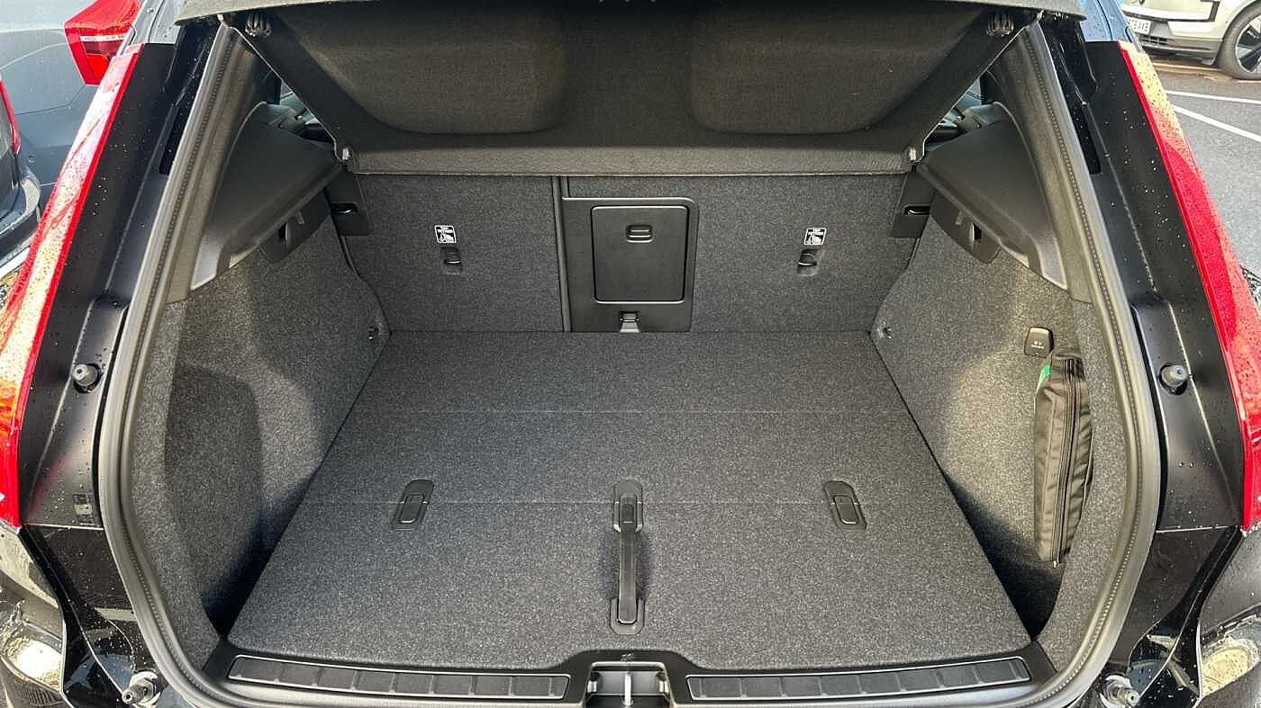 Used Volvo XC40 2025 for sale - 78035897: Photo 15