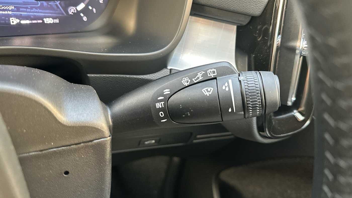 Used Volvo XC40 2025 for sale - 78035897: Photo 24