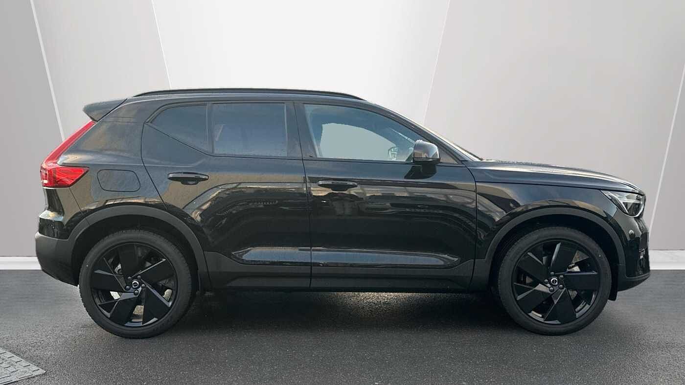 Used Volvo XC40 2025 for sale - 78035897: Photo 3