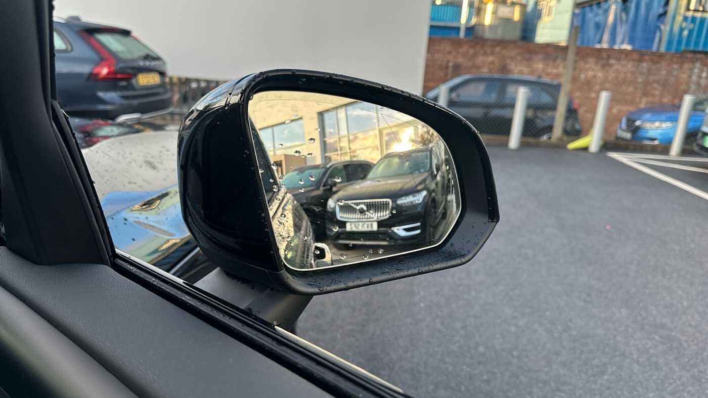 Used Volvo XC40 2025 for sale - 78035897: Photo 33