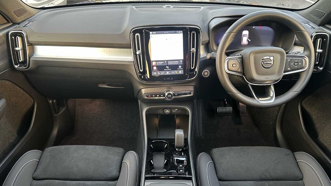 Used Volvo XC40 2025 for sale - 78035897: Photo 6