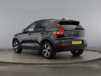 Used Volvo XC40 2021 for sale - 79537402: Photo