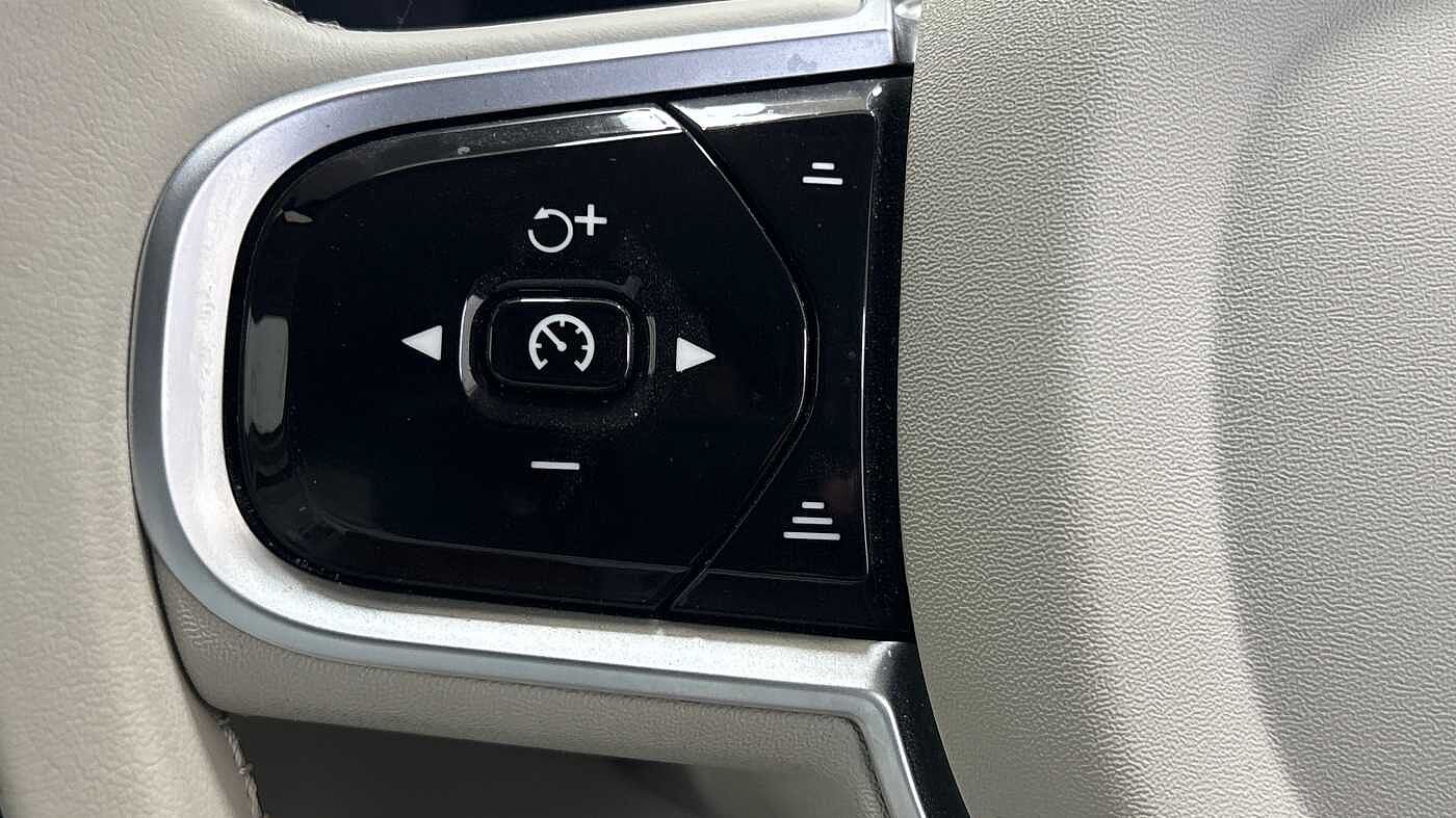 Used Volvo V90 2025 for sale - 78035922: Photo 30