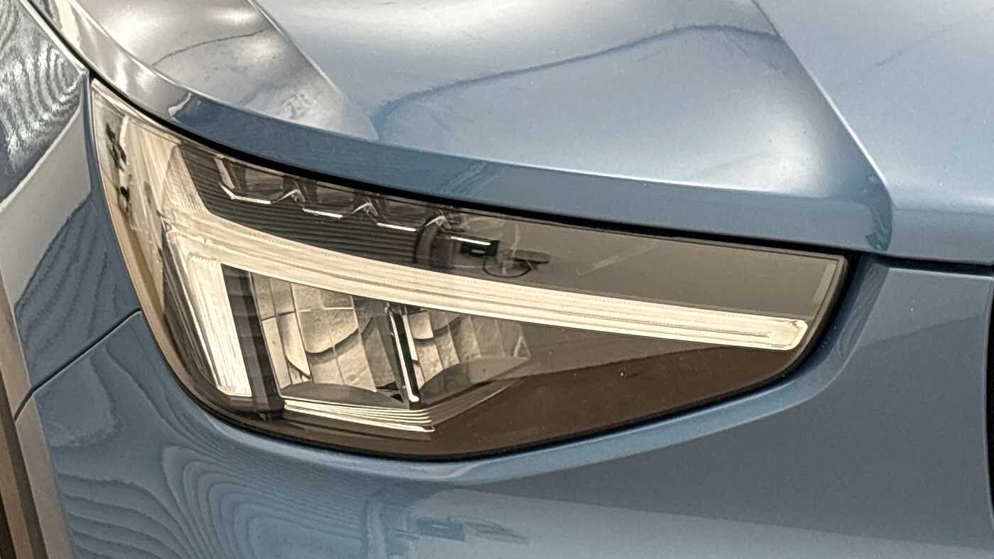 Used Volvo XC40 2023 for sale - 78035932: Photo 21