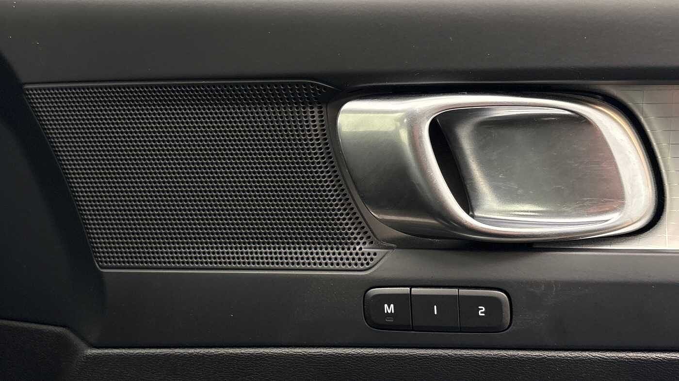 Used Volvo XC40 2023 for sale - 78035932: Photo 26