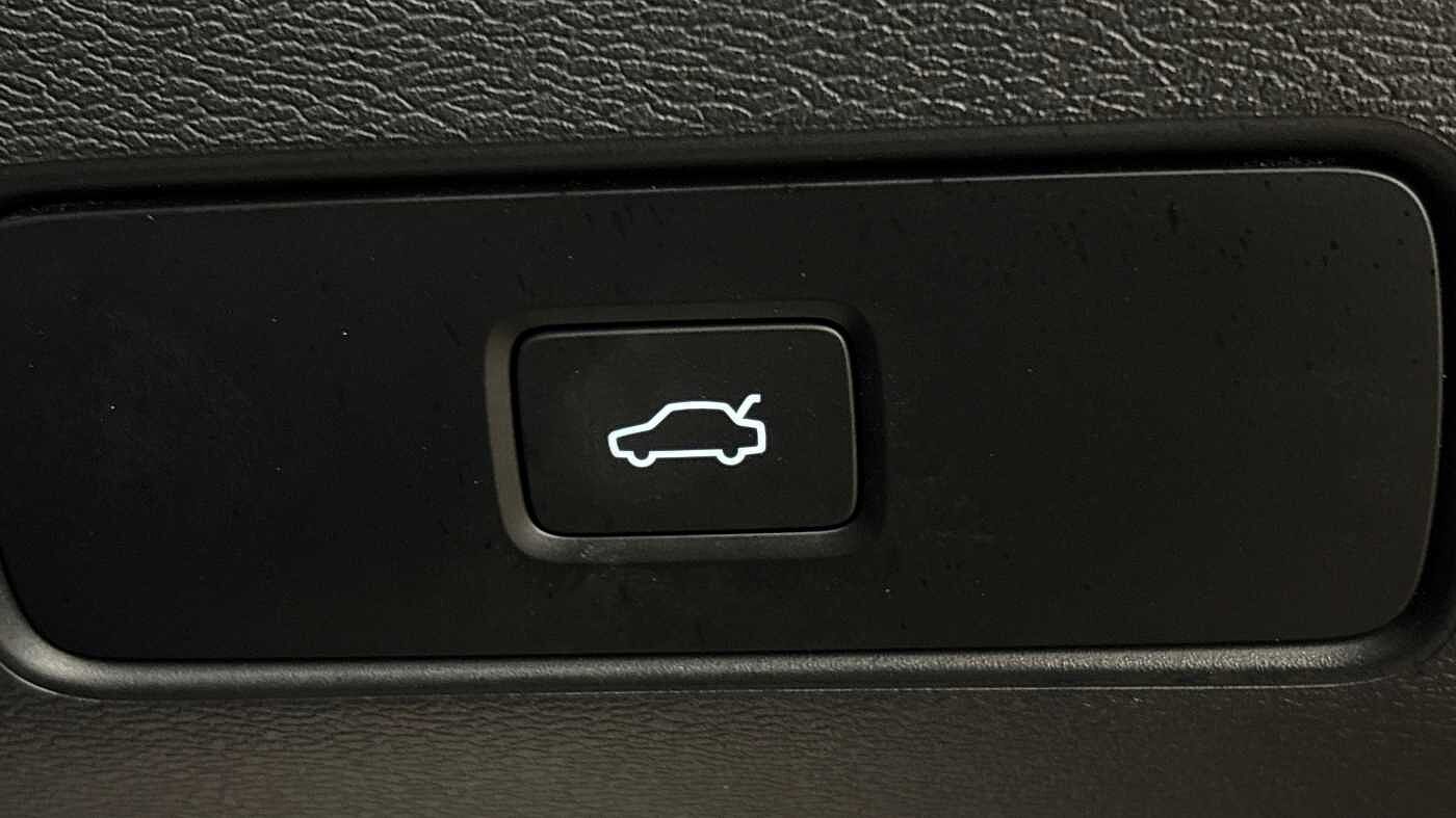 Used Volvo XC40 2023 for sale - 78035932: Photo 29