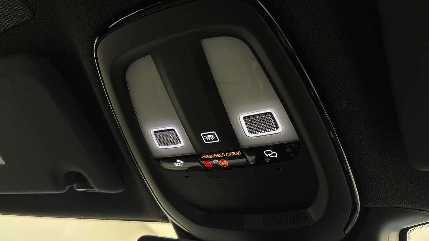 Used Volvo XC40 2023 for sale - 78035932: Photo 32