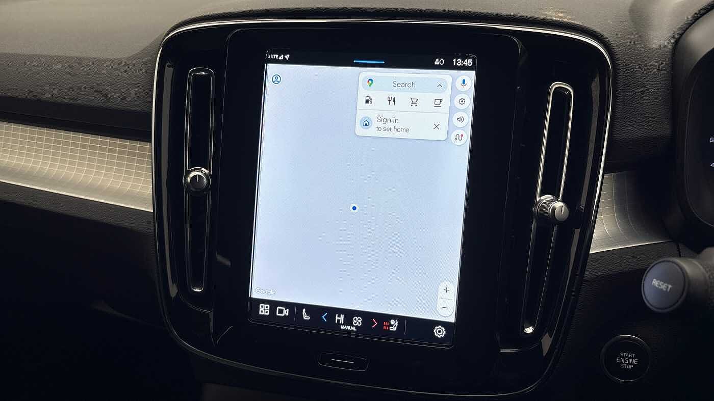 Used Volvo XC40 2023 for sale - 78035932: Photo 35