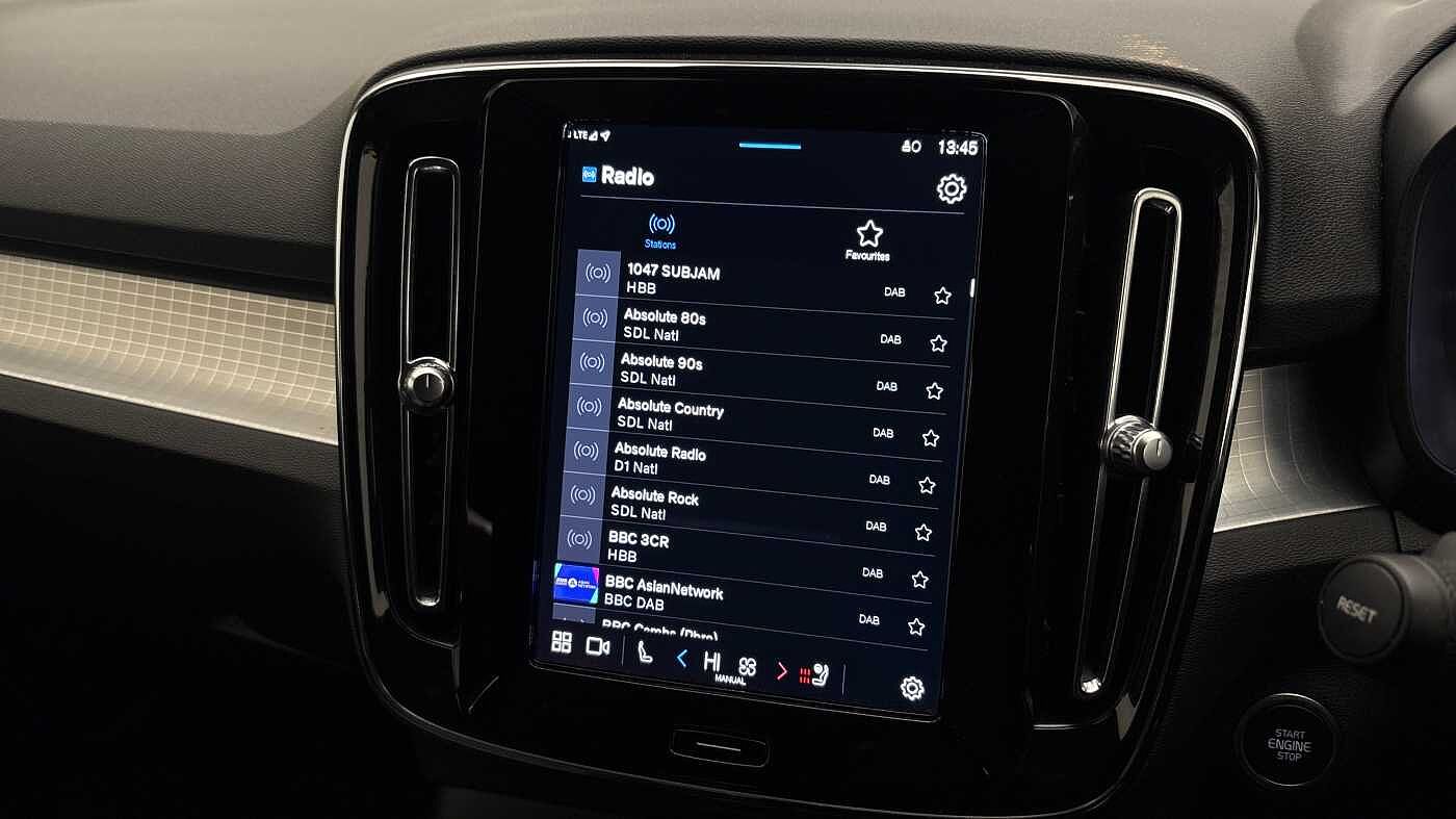 Used Volvo XC40 2023 for sale - 78035932: Photo 36