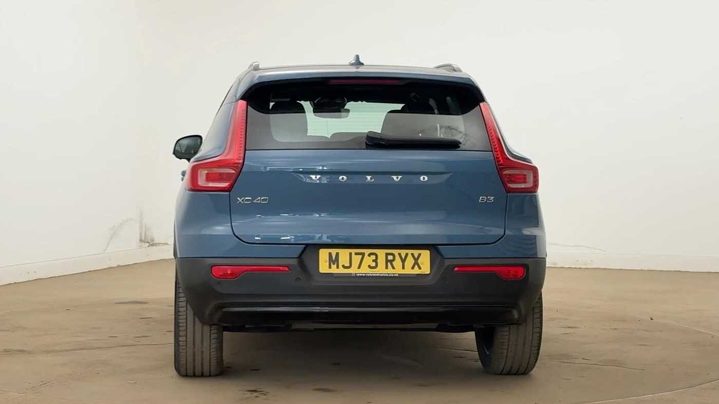 Used Volvo XC40 2023 for sale - 78035932: Photo 4