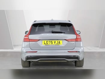 Used Volvo V60 2025 for sale - 79317854: Photo