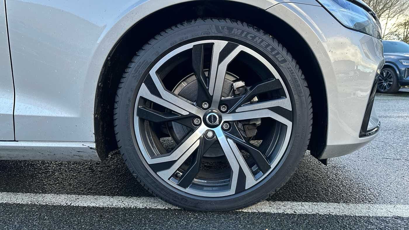 Used Volvo V60 2025 for sale - 78035923: Photo 11