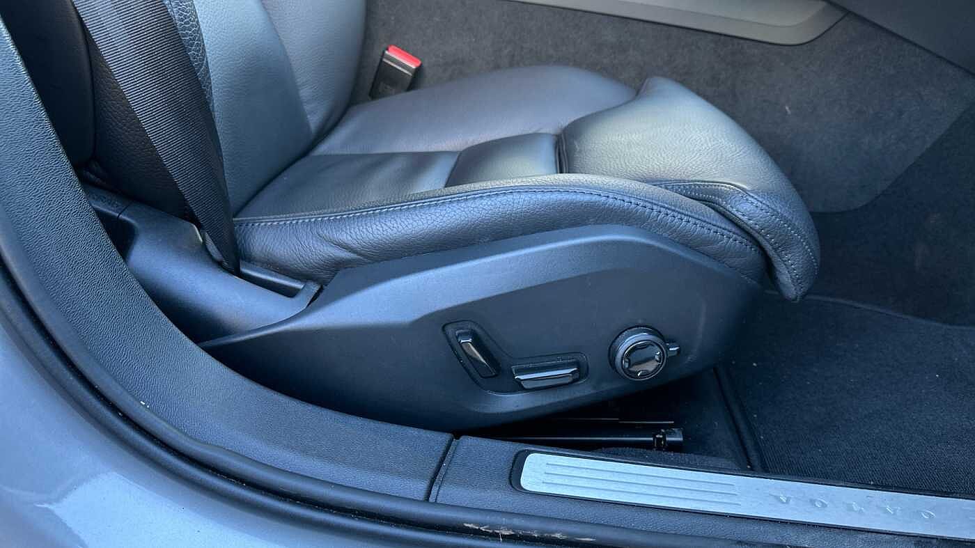 Used Volvo V60 2025 for sale - 78035923: Photo 30