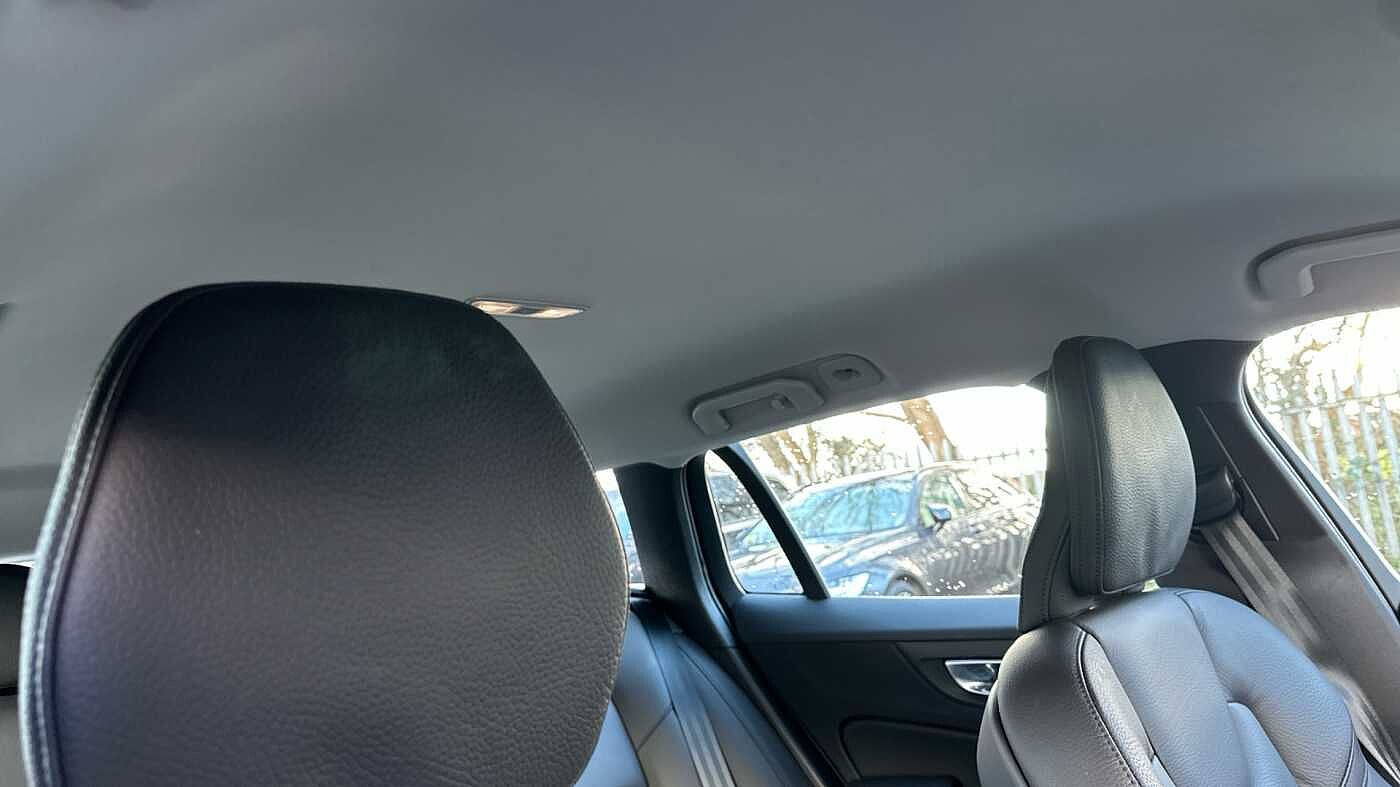 Used Volvo V60 2025 for sale - 78035923: Photo 31