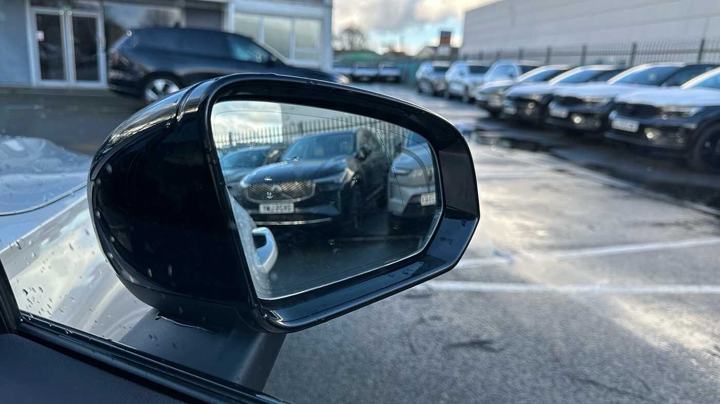 Used Volvo V60 2025 for sale - 78035923: Photo 32