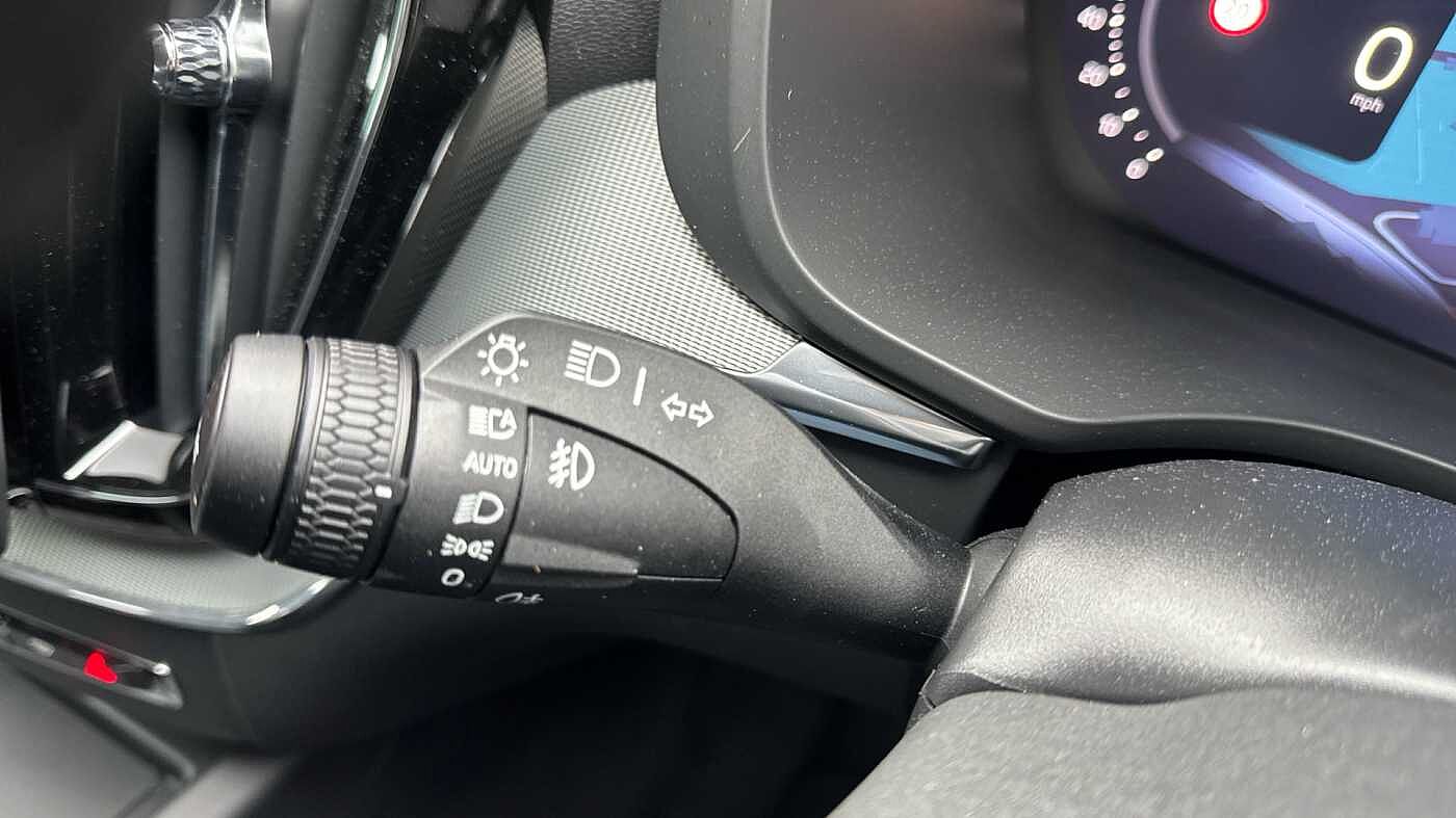 Used Volvo XC60 2025 for sale - 78035920: Photo 21