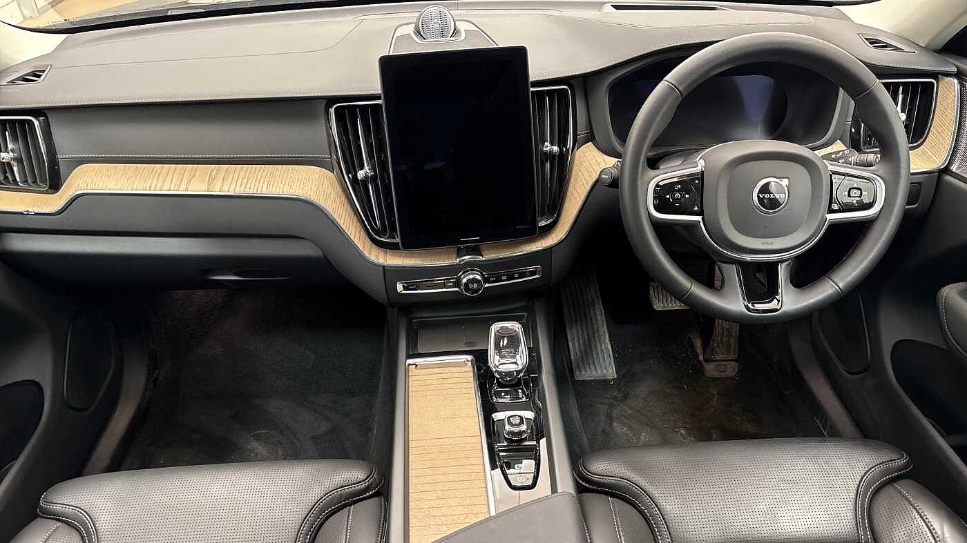 Used Volvo XC60 2025 for sale - 78027936: Photo 8