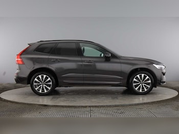 Used Volvo XC60 2023 for sale - 78343967: Photo