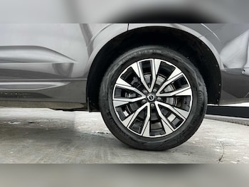 Used Volvo XC60 2023 for sale - 78343967: Photo