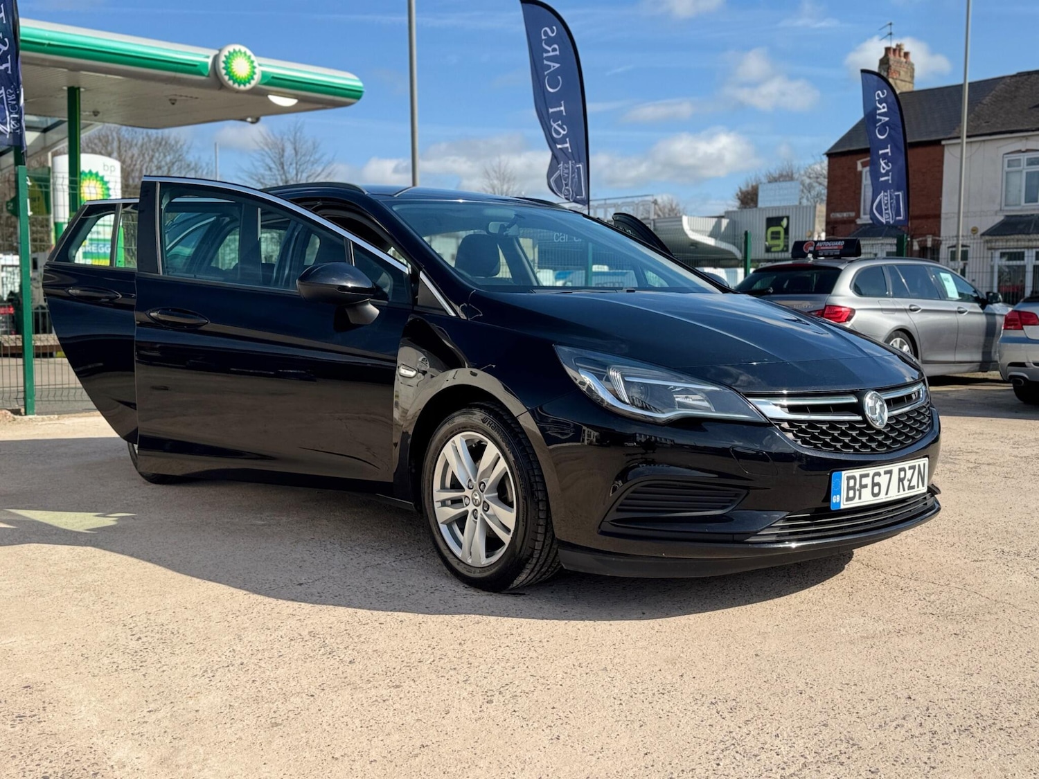Used Vauxhall Astra 2017 for sale - 77898379: Photo 22