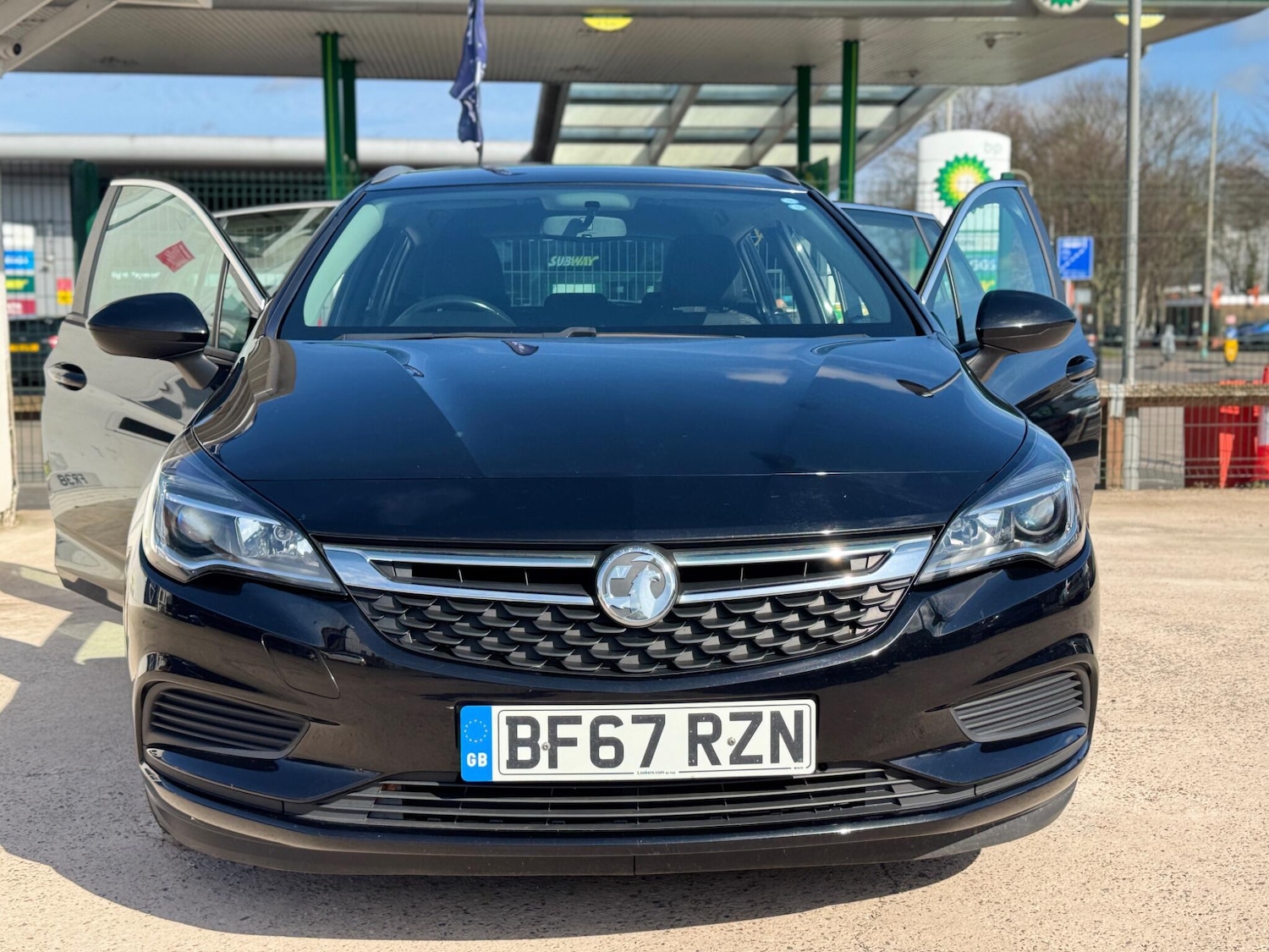 Used Vauxhall Astra 2017 for sale - 77898379: Photo 23