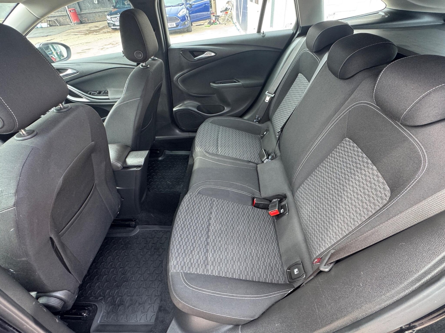 Used Vauxhall Astra 2017 for sale - 77898379: Photo 34