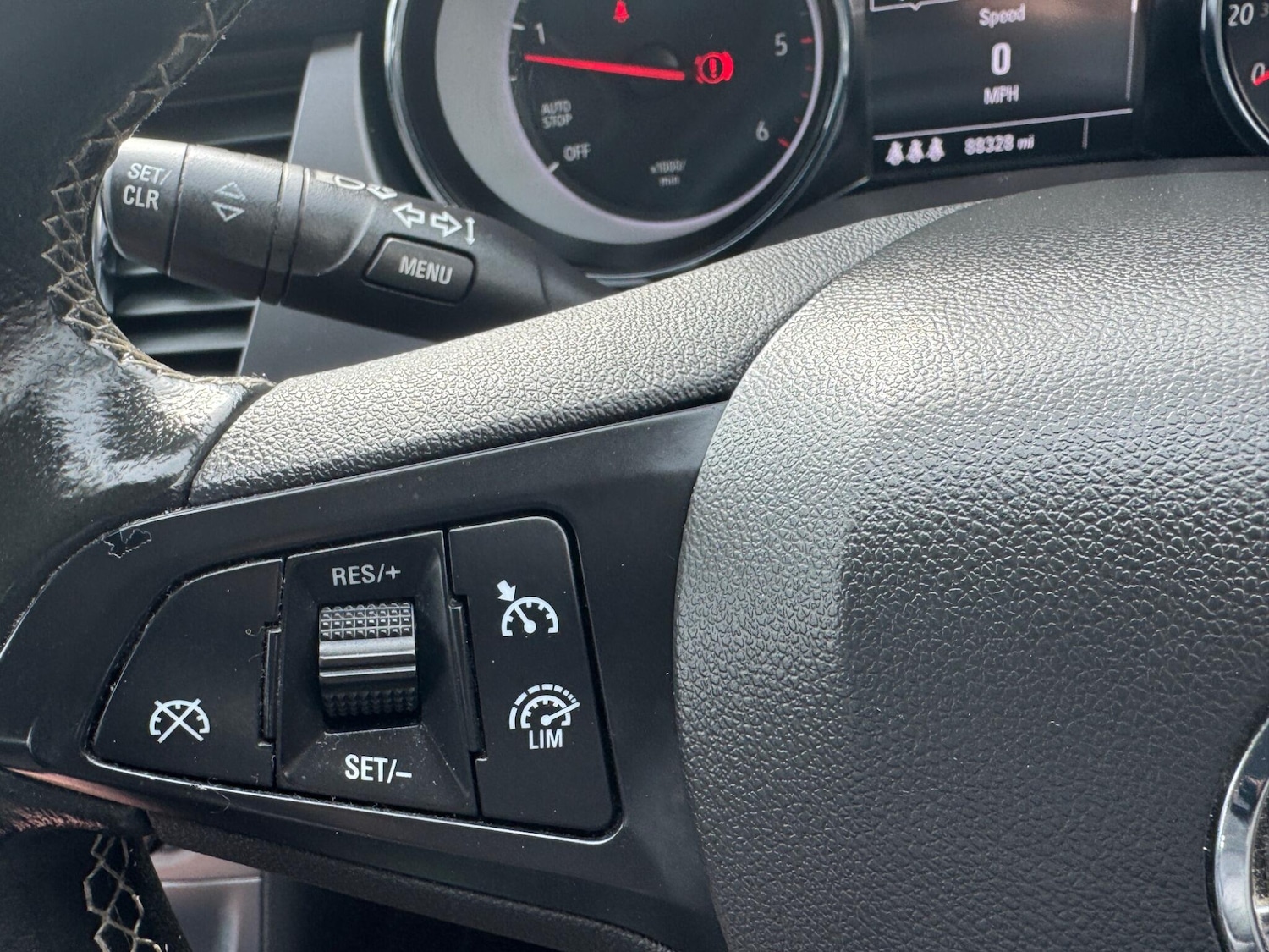 Used Vauxhall Astra 2017 for sale - 77898379: Photo 39