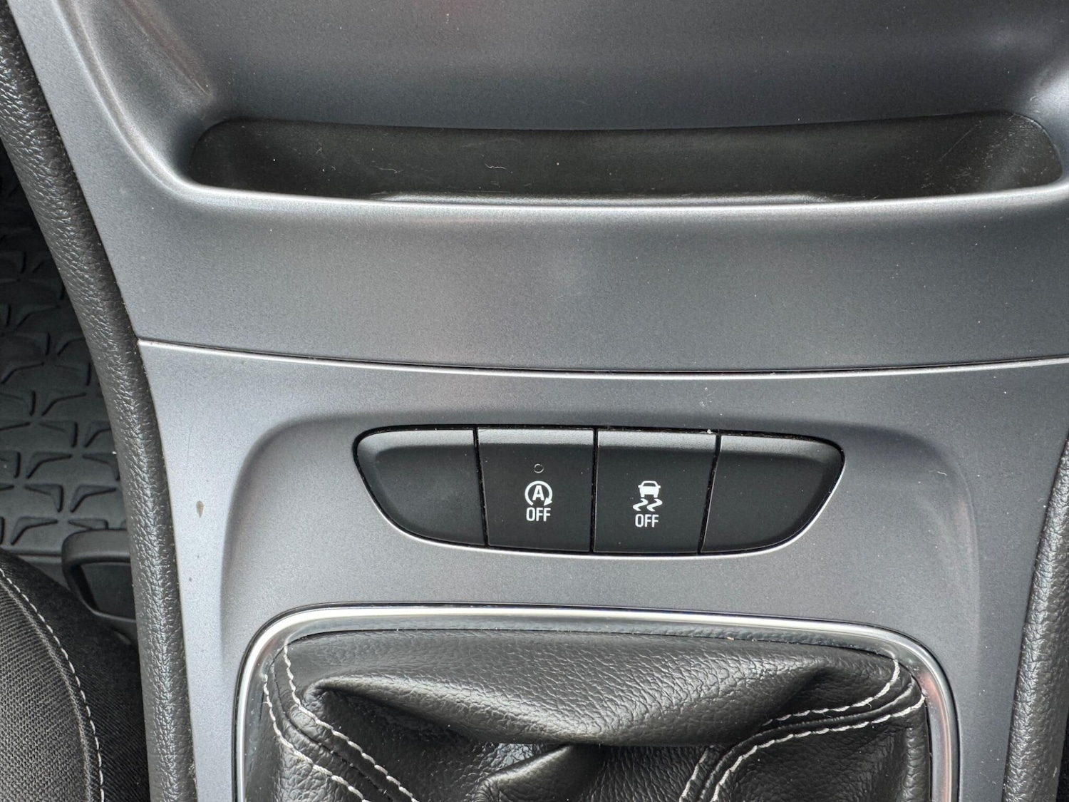 Used Vauxhall Astra 2017 for sale - 77898379: Photo 42