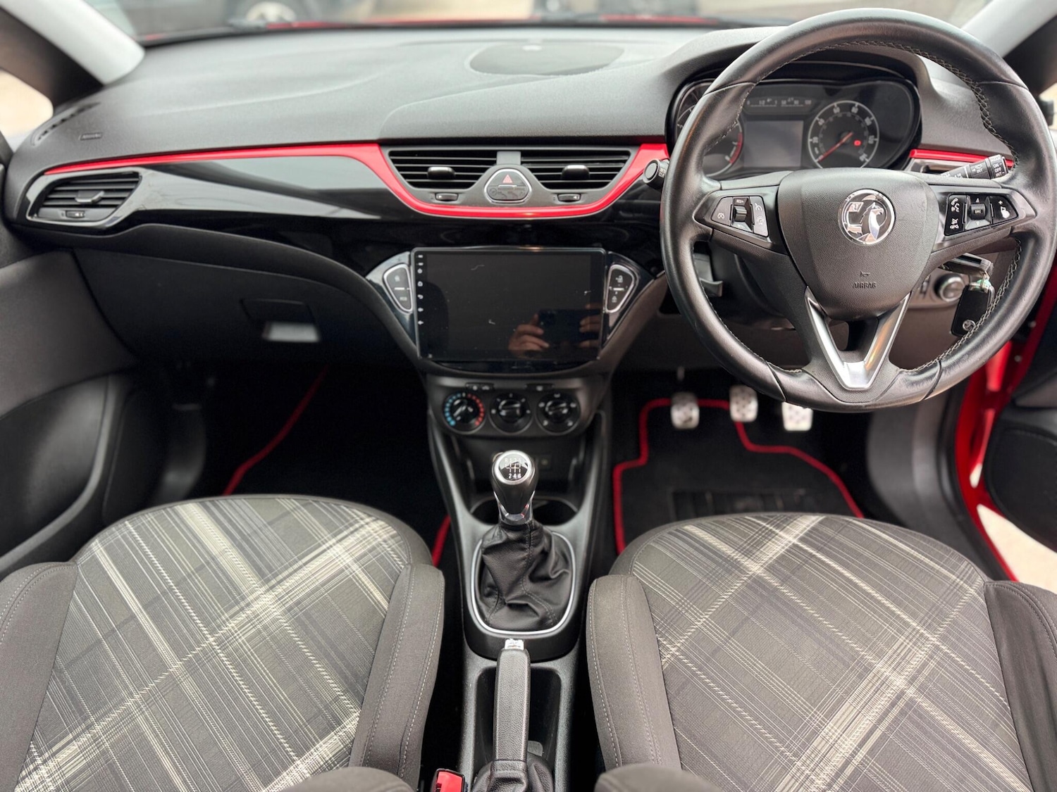 Used Vauxhall Corsa 2015 for sale - 78184847: Photo 3