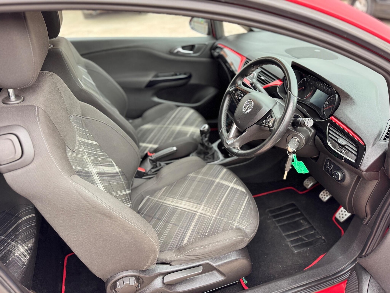 Used Vauxhall Corsa 2015 for sale - 78184847: Photo 4