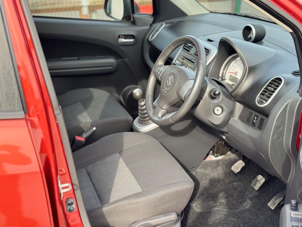 Used Suzuki Splash 2010 for sale - 75634956: Photo 29