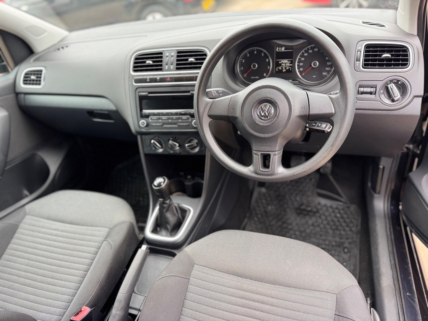 Used Volkswagen Polo 2013 for sale - 77809025: Photo 11