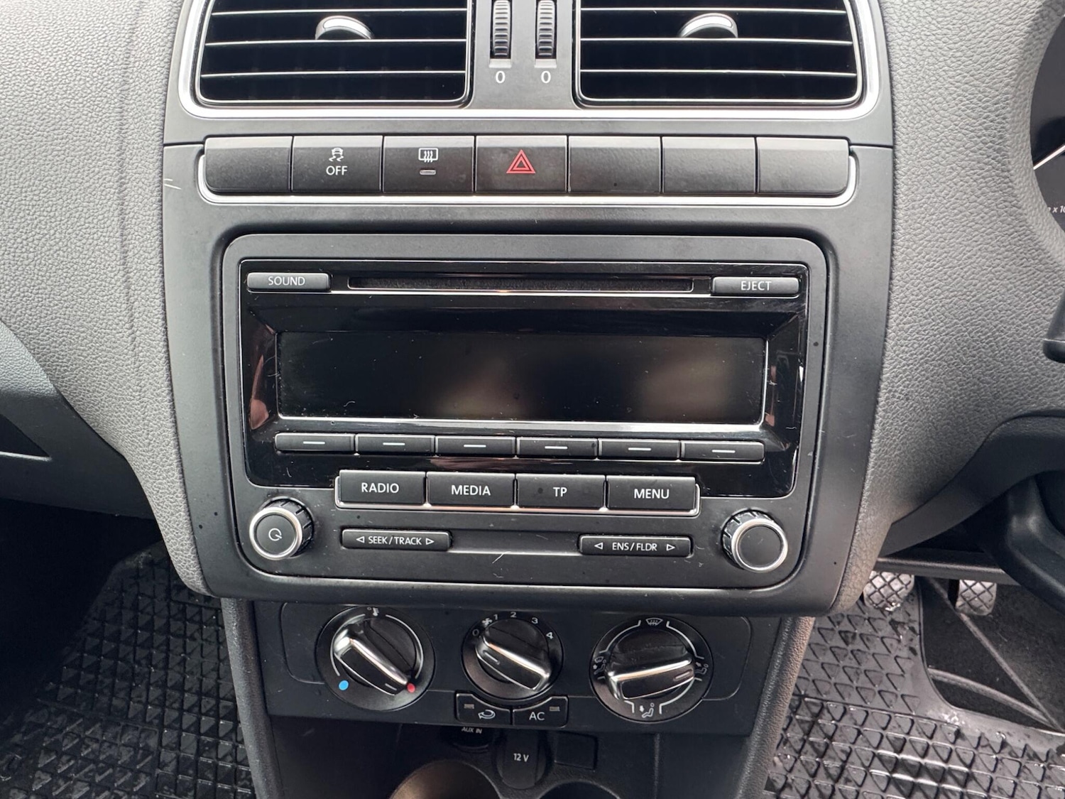 Used Volkswagen Polo 2013 for sale - 77809025: Photo 21