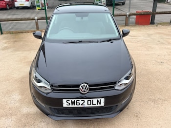 Used Volkswagen Polo 2013 for sale - 77809025: Photo