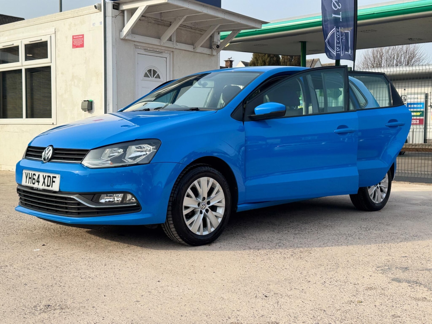 Used Volkswagen Polo 2014 for sale - 77970544: Photo 24