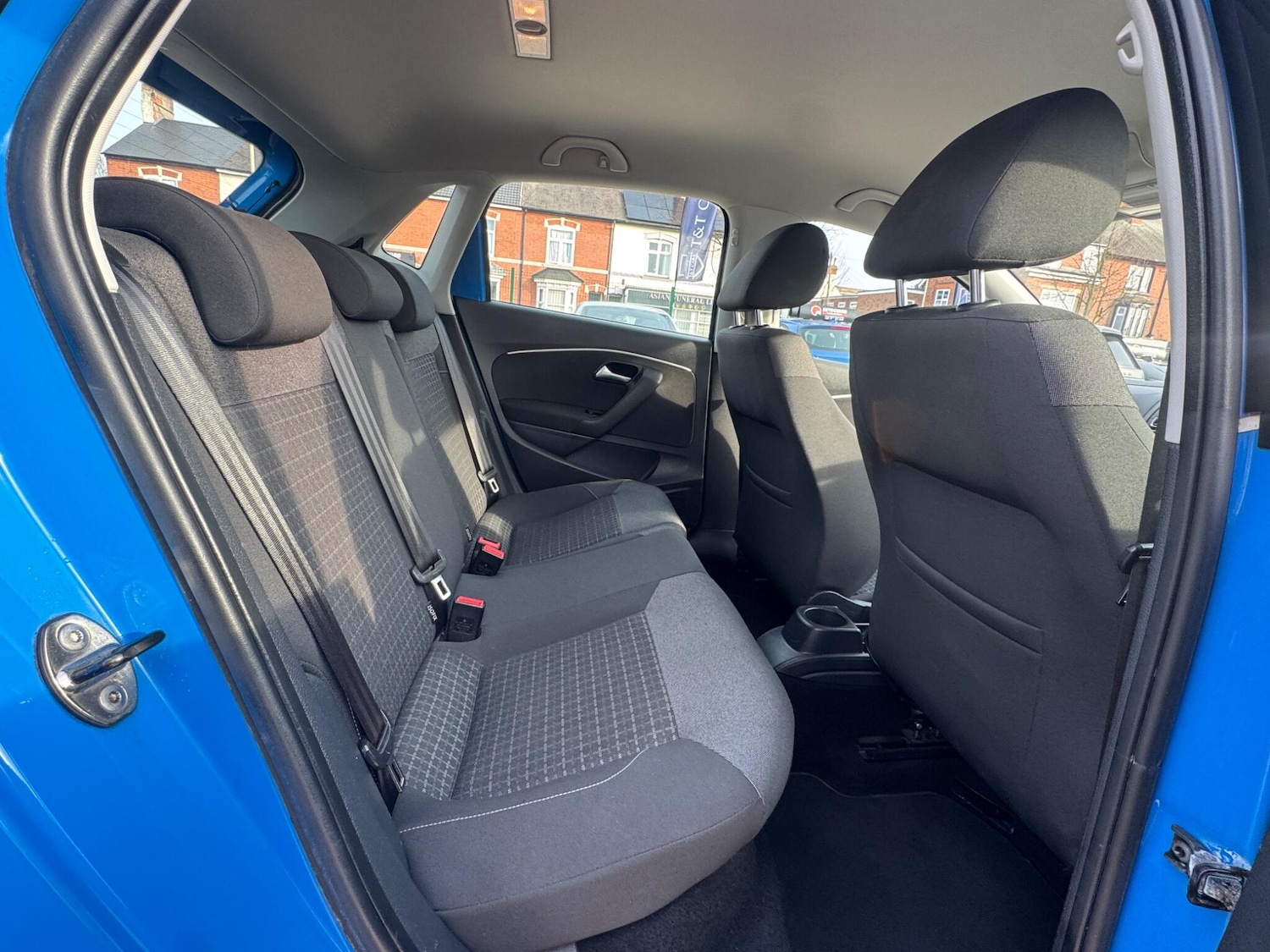 Used Volkswagen Polo 2014 for sale - 77970544: Photo 5