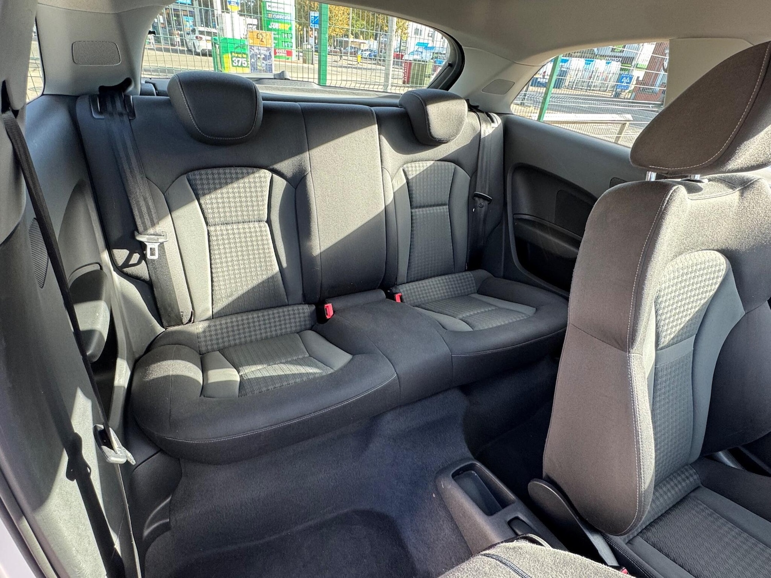 Used Audi A1 2011 for sale - 76512292: Photo 28