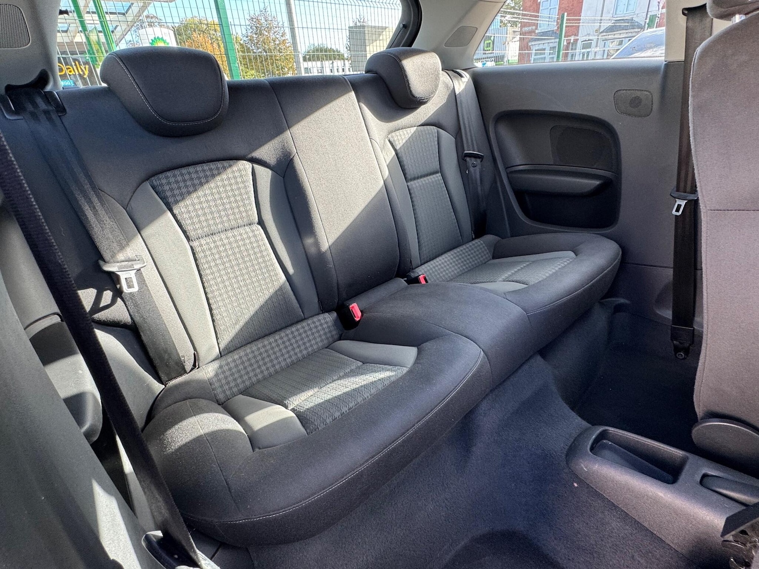 Used Audi A1 2011 for sale - 76512292: Photo 31