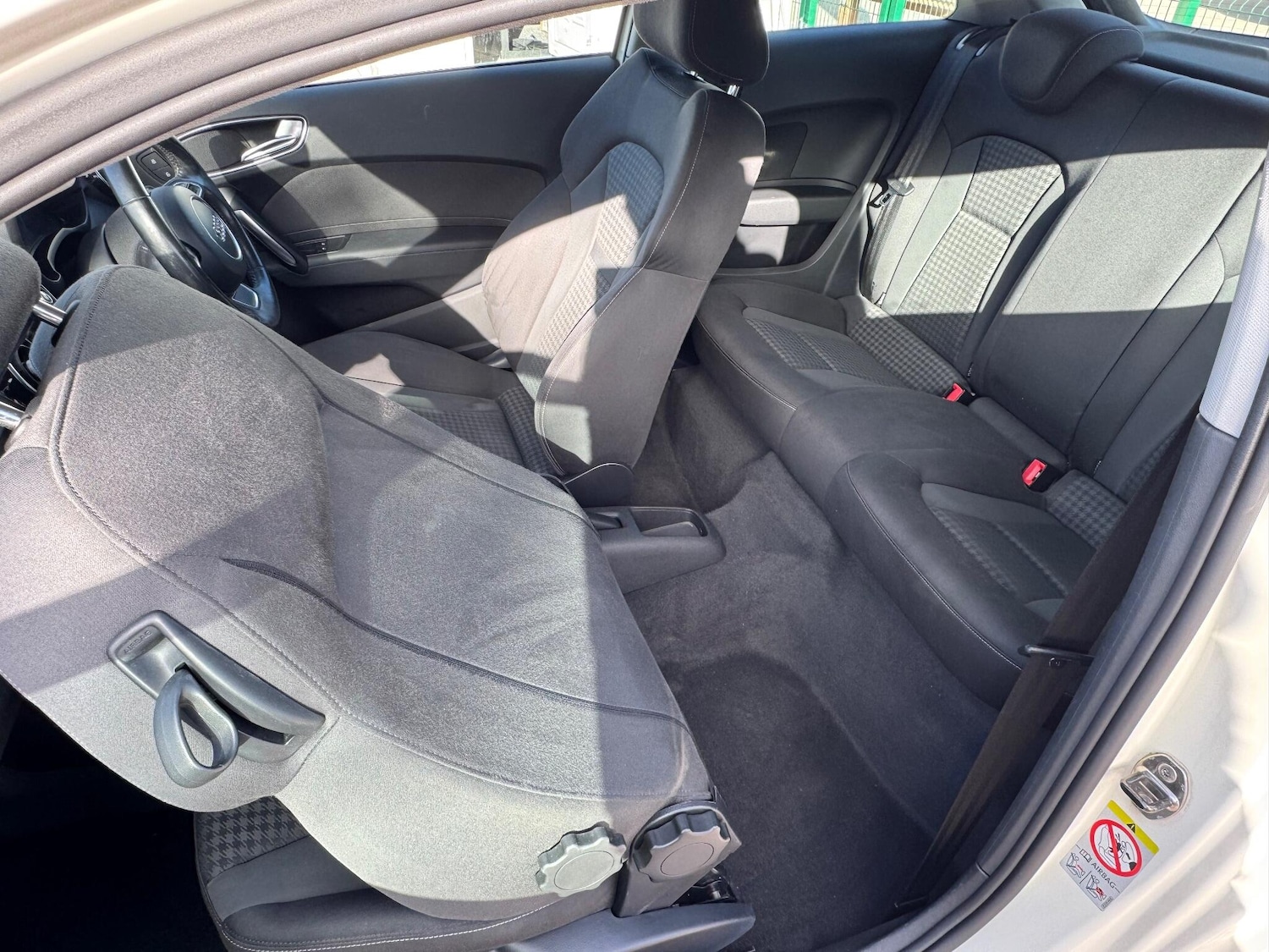 Used Audi A1 2011 for sale - 76512292: Photo 33